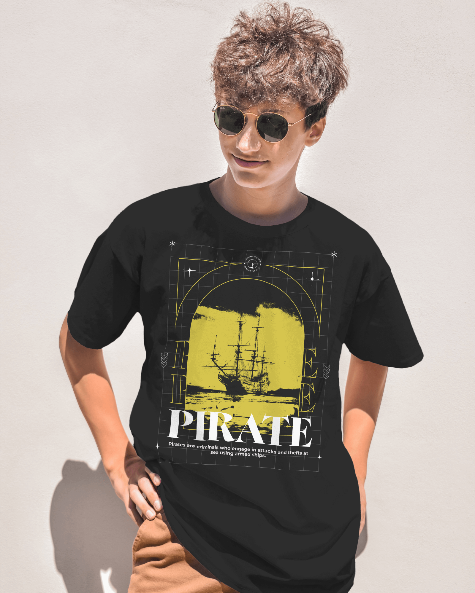 Pirate ship printed oversized tee